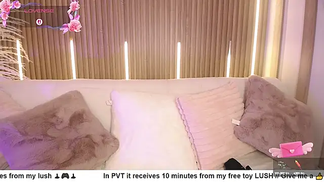 MylaDreams online show from 09/20/25, 03:40