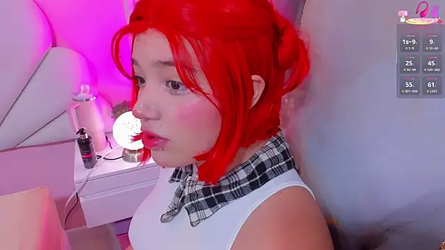 hinata dolly online show from 10/29/25, 11:12