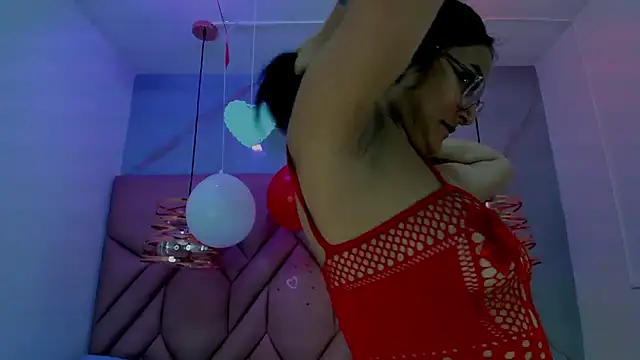 Ibbie drastic online show from 02/13/26, 12:01