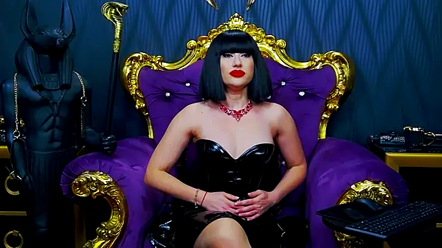 LaraMaeve online show from 11/14/25, 06:12