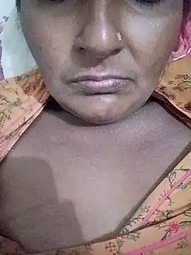 aunty sumy online show from 11/13/25, 03:55