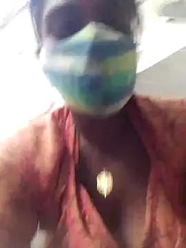 aunty sumy online show from 11/14/25, 04:33