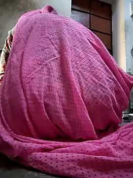 aunty sumy online show from 03/25/26, 01:44