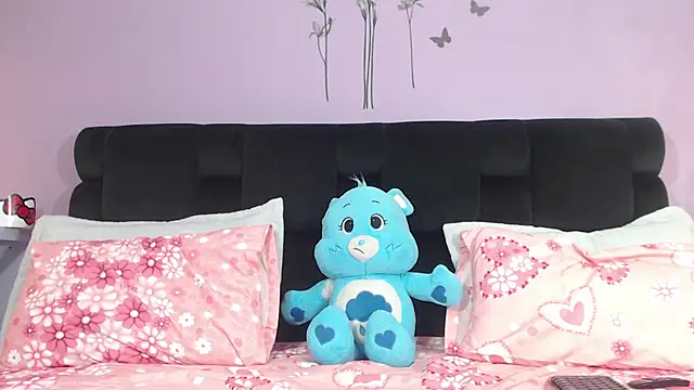 KendallWings online show from 10/23/25, 06:17