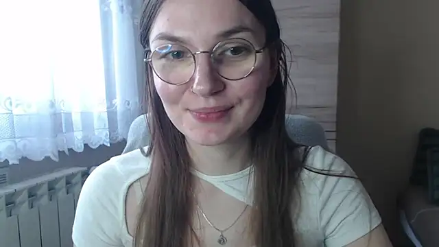 LooveELLYx online show from 01/02/25, 10:58