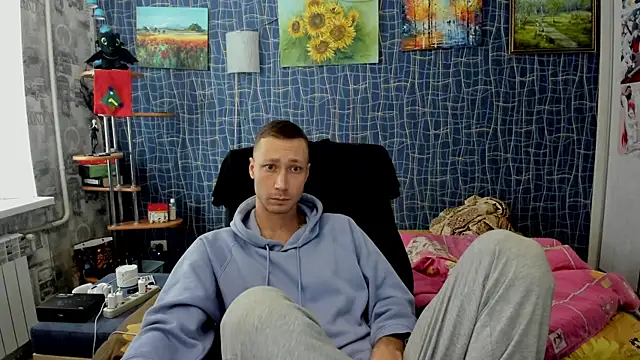 Snapshot of CuteBoy228 chatting on 01/08/26, 08:49 CuteBoy228 online show from 01/08/26, 08:49