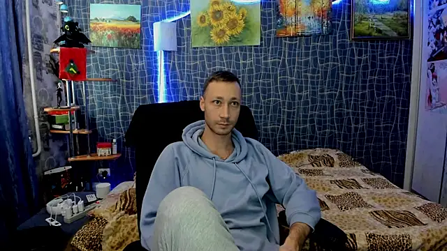 Snapshot of CuteBoy228 chatting on 01/10/26, 10:39 CuteBoy228 online show from 01/10/26, 10:39