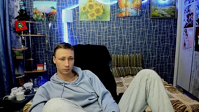 Snapshot of CuteBoy228 chatting on 02/13/26, 10:39 CuteBoy228 online show from 02/13/26, 10:39