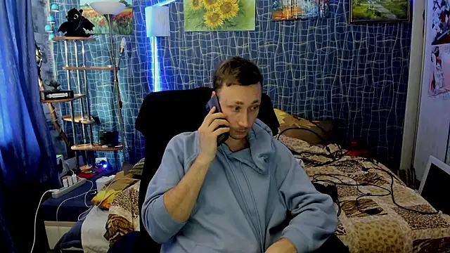 Snapshot of CuteBoy228 chatting on 02/17/26, 09:39 CuteBoy228 online show from 02/17/26, 09:39