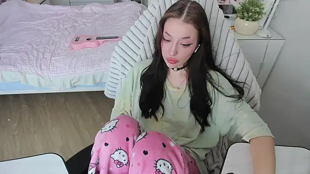 saadnesstyan online show from 09/21/25, 04:58