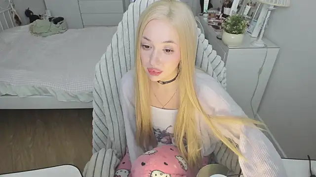 saadnesstyan online show from 11/06/25, 10:49