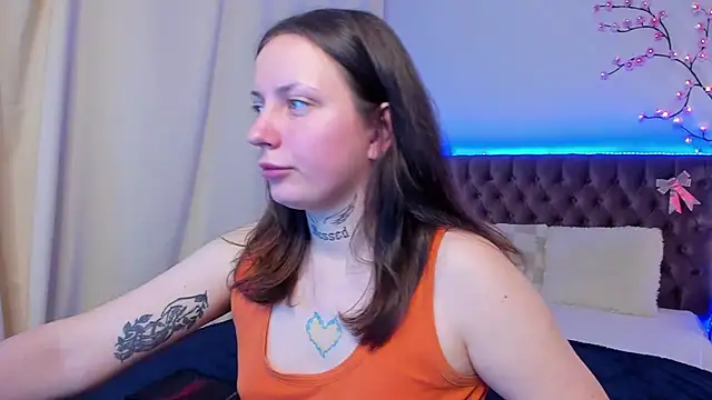 LilaVame online show from 10/26/25, 08:59