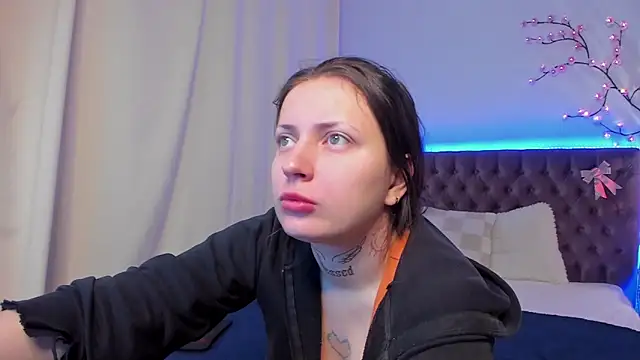 LilaVame online show from 11/01/25, 08:44