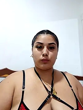 Snapshot of MilaaRooy chatting on 09/28/25, 02:06 MilaaRooy online show from 09/28/25, 02:06