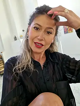 CelynaRoss online show from 05/24/26, 12:54