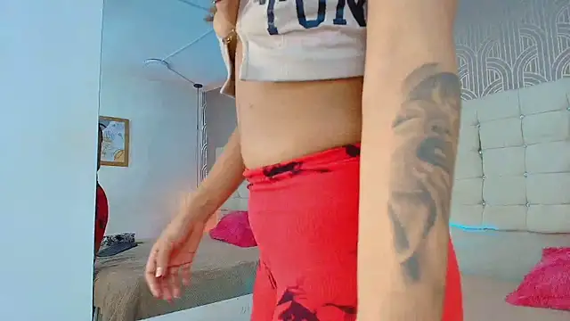 LexieBloom online show from 04/24/26, 03:53