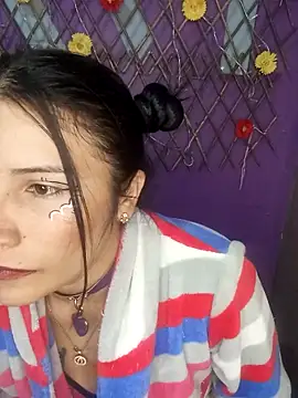 karinnahotdirty online show from 09/18/25, 08:33