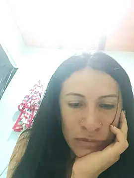 karinnahotdirty online show from 12/14/25, 04:01