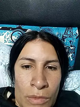 karinnahotdirty online show from 12/17/25, 10:05