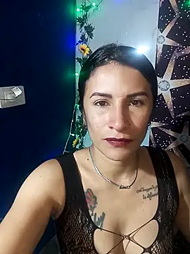 karinnahotdirty online show from 04/24/26, 08:55