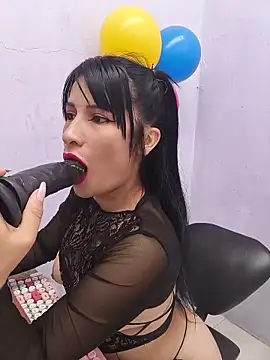 karinnahotdirty online show from 06/19/26, 10:13