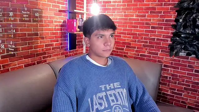 Thiago Kozak online show from 04/15/26, 01:29