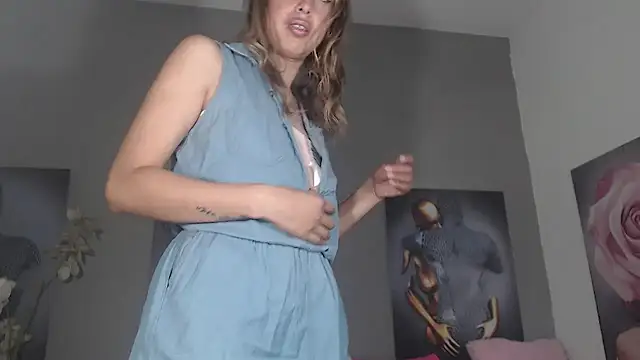 AntonellaBlanc online show from 04/17/26, 04:15