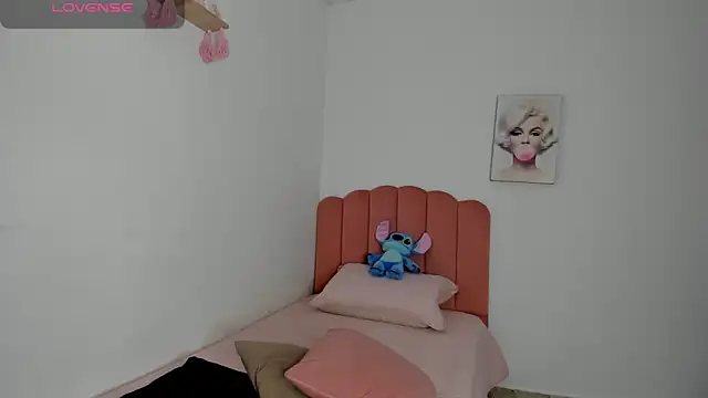 julieth sanzz online show from 01/07/26, 01:13