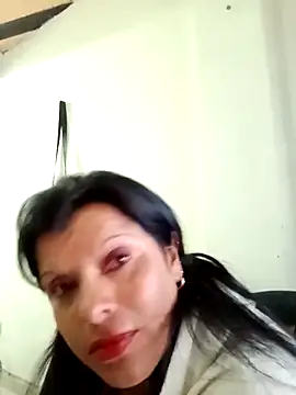 Hanna Kieran online show from 10/01/25, 02:39