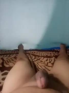 cora08 online show from 10/14/25, 05:52