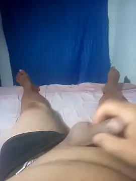 cora08 online show from 11/24/25, 07:13