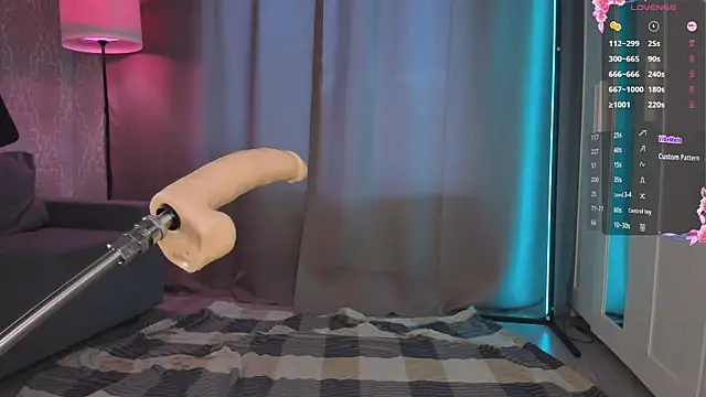 Juicy Vikki online show from 04/23/26, 12:29