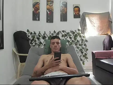 Latins Boss online show from 04/23/26, 05:59