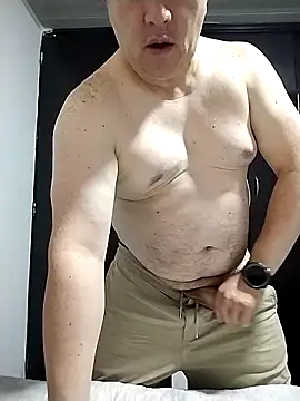 BigCristh79 online show from 02/27/26, 08:42