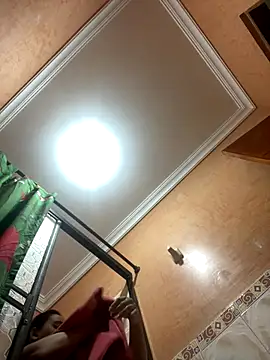 effie castroo online show from 12/14/25, 07:18