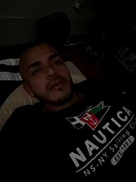 Snapshot of magnusclark chatting on 09/28/25, 03:06 magnusclark online show from 09/28/25, 03:06