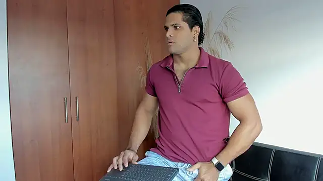 Snapshot of Evansdark1 chatting on 10/12/25, 09:47 Evansdark1 online show from 10/12/25, 09:47