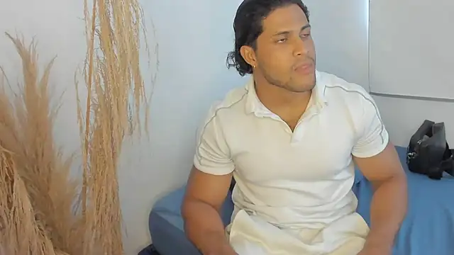 Evansdark1 online show from 02/19/26, 09:44