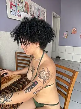 CamillyBlum online show from 10/24/25, 02:02