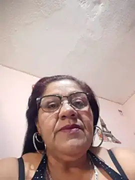 Snapshot of Freya_Fantasy chatting on 11/11/25, 03:12 Freya Fantasy online show from 11/11/25, 03:12