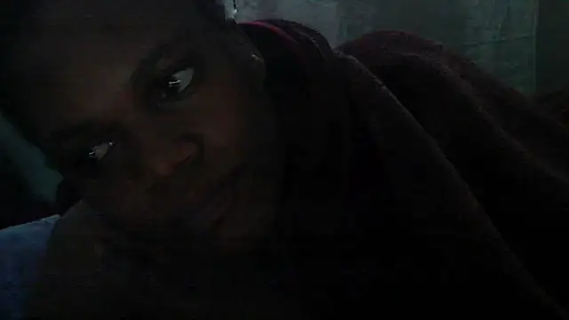 Snapshot of sexythae32 chatting on 09/21/25, 01:29 sexythae32 online show from 09/21/25, 01:29