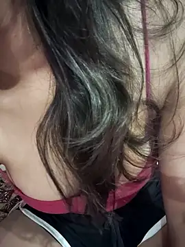 Snapshot of shila_rani chatting on 10/01/25, 06:03 shila rani online show from 10/01/25, 06:03