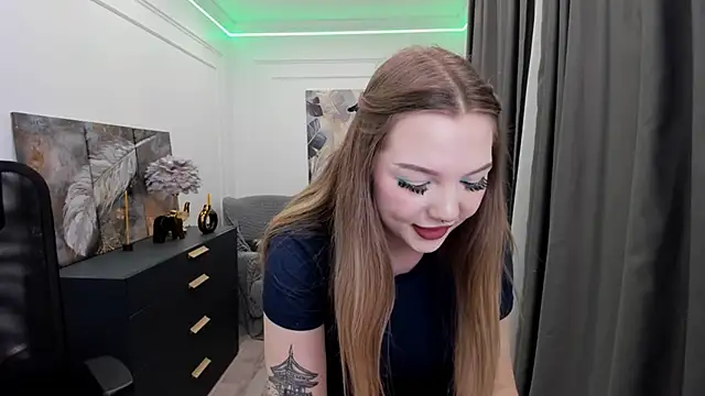 MariaRobinsone online show from 04/25/26, 01:41