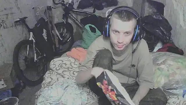 makarov1993 online show from 09/10/25, 08:47