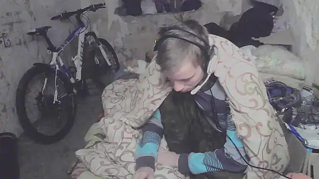 makarov1993 online show from 10/07/25, 04:20