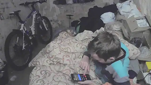 makarov1993 online show from 10/12/25, 05:06