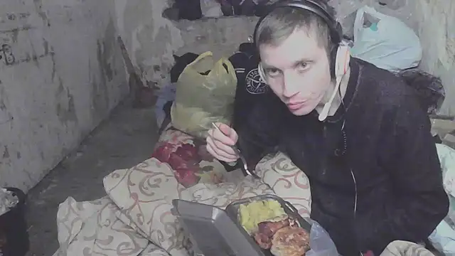 makarov1993 online show from 11/08/25, 12:16