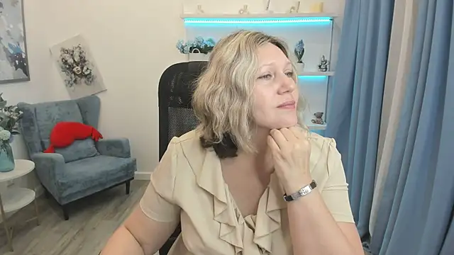 NinaStarle online show from 06/07/26, 04:49