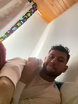 Michaell Spinelly online show from 09/17/25, 05:03