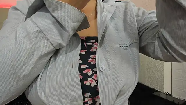 katherine blair online show from 01/16/26, 01:04